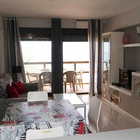 Moderno Apto 1ª Linea Piscinavistas A La Playa Parkingaa Cerca Pueblo Apartment Calp